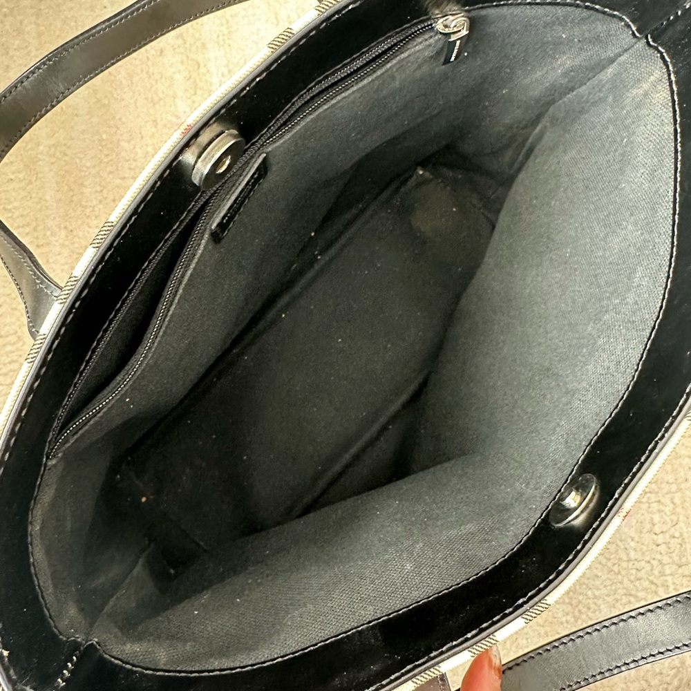 Burberry Beige Classic Nova Check Tote - Picture 3 of 8